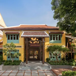 Hotel The Signature Hoi An