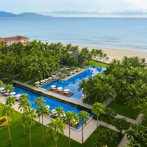 Marriott & Resort